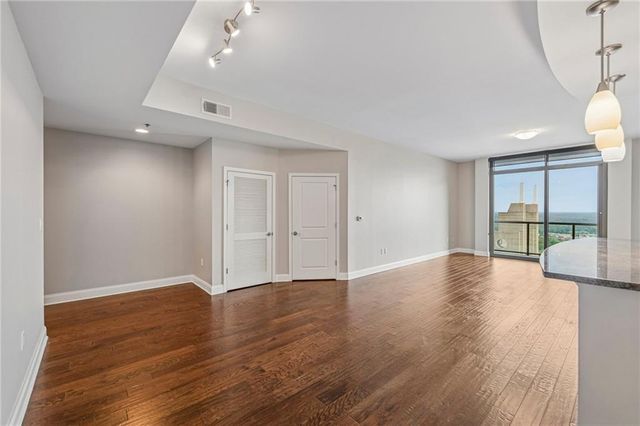 270 17th Street NW 3106, Atlanta, GA 30363