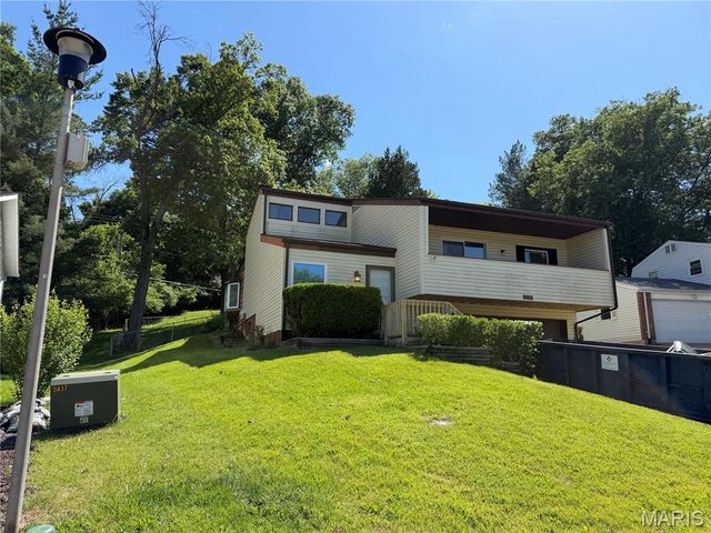 2042 Catlin Drive, Barnhart, MO 63012