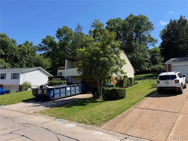 2042 Catlin Drive, Barnhart, MO 63012