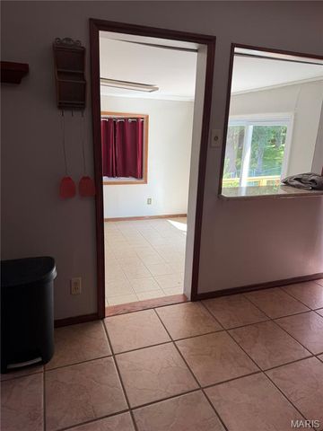 2042 Catlin Drive, Barnhart, MO 63012