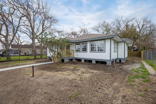 5002 Lelia Street, Houston, TX 77026