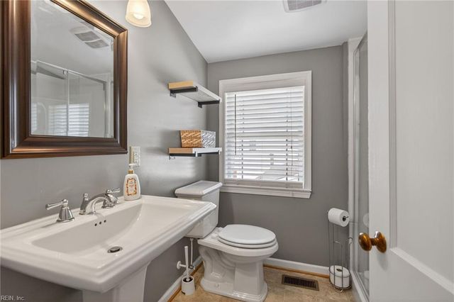 1346 Big Bethel RD, Hampton, VA 23666