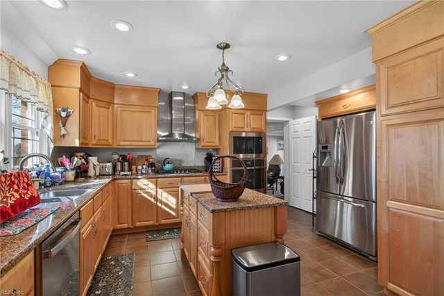 1346 Big Bethel RD, Hampton, VA 23666