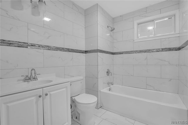 767 West Avenue, Buffalo, NY 14213