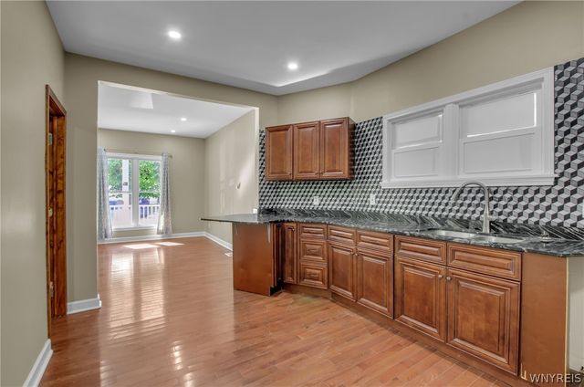 767 West Avenue, Buffalo, NY 14213