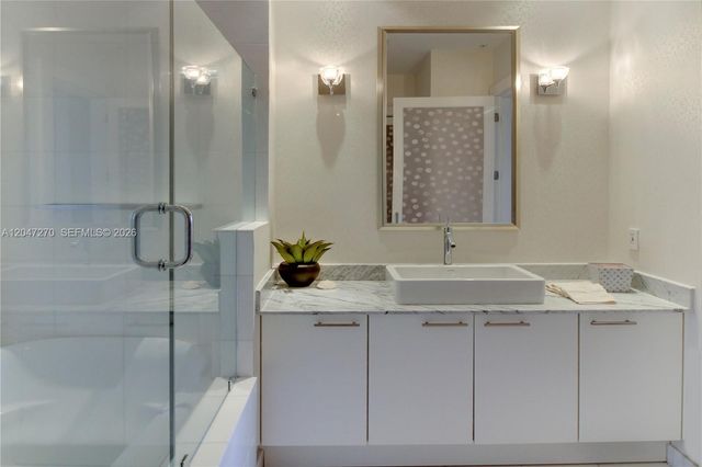2001 Meridian Avenue PH21, Miami Beach, FL 33139
