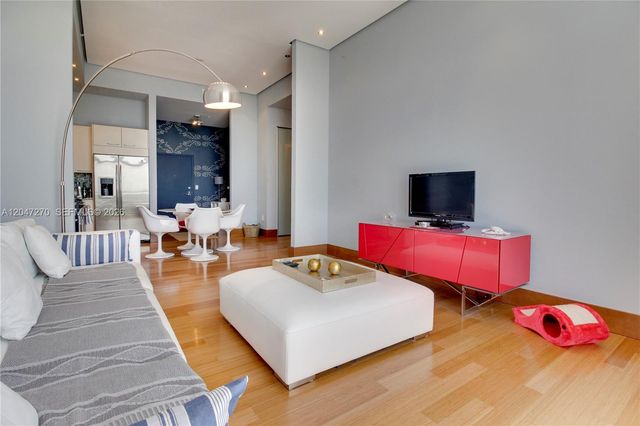 2001 Meridian Avenue PH21, Miami Beach, FL 33139