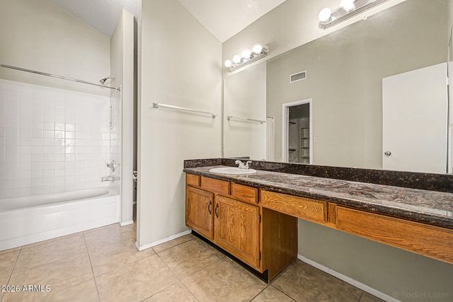 406 E TARO Lane, Phoenix, AZ 85024