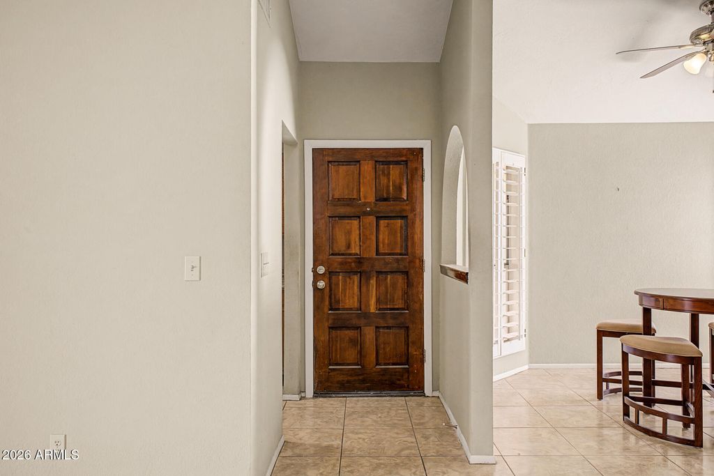 406 E TARO Lane, Phoenix, AZ 85024 — photo 4