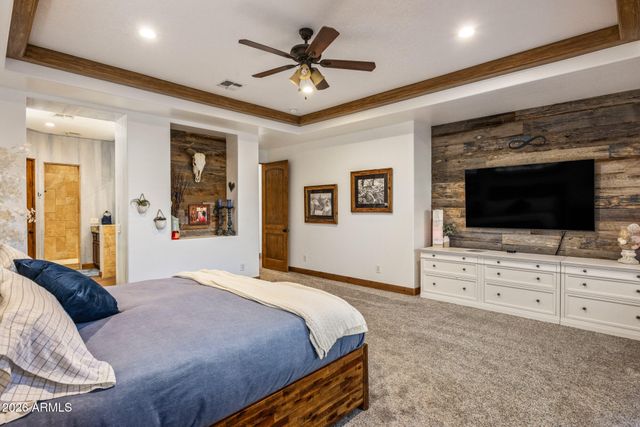 1406 W Joy Ranch Road, Phoenix, AZ 85086