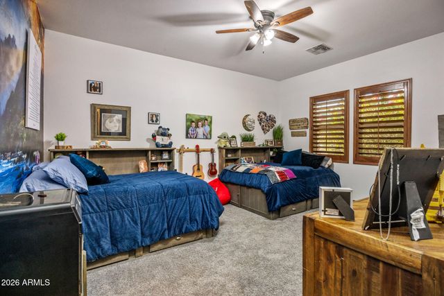 1406 W Joy Ranch Road, Phoenix, AZ 85086