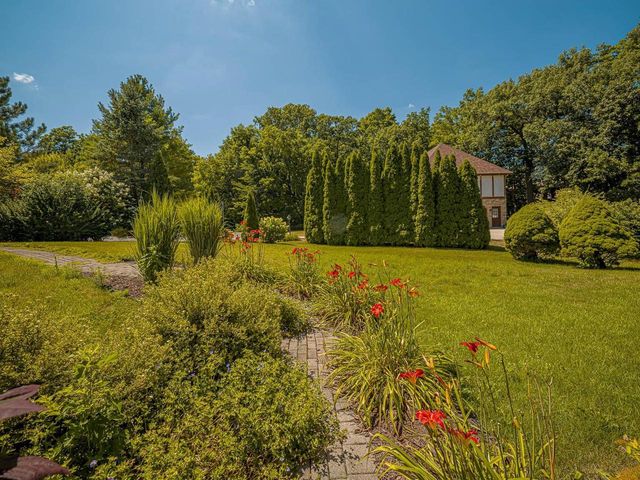 5941 Woods Edge Road, Fitchburg, WI 53711