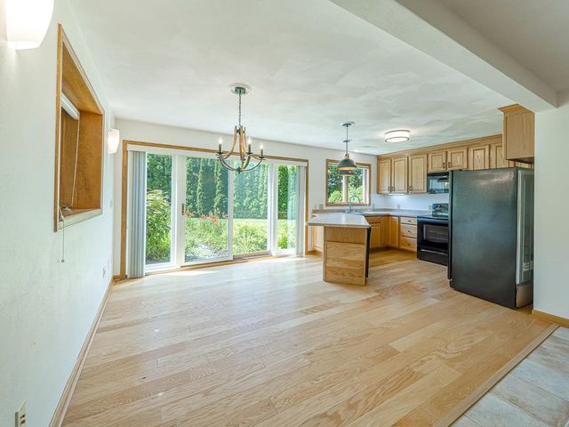 5941 Woods Edge Road, Fitchburg, WI 53711
