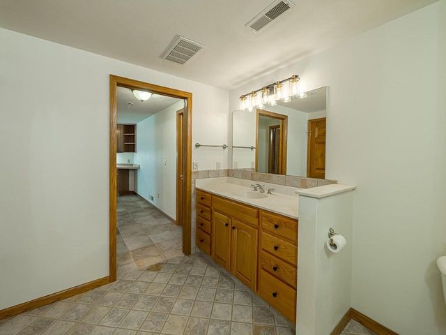 5941 Woods Edge Road, Fitchburg, WI 53711