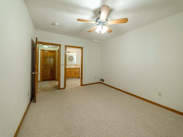 5941 Woods Edge Road, Fitchburg, WI 53711