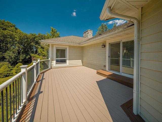 5941 Woods Edge Road, Fitchburg, WI 53711