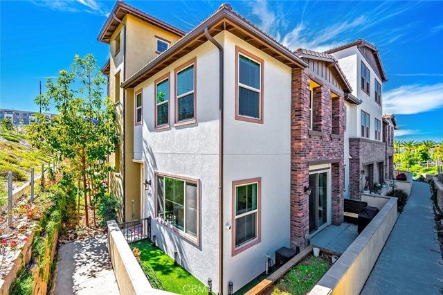 1852 Red Willow, Oceanside, CA 92056