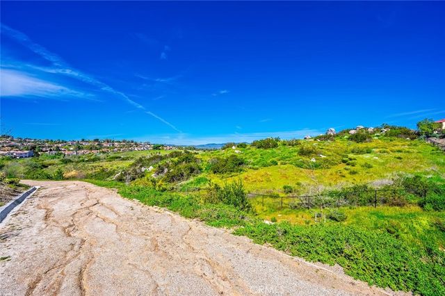 1852 Red Willow, Oceanside, CA 92056