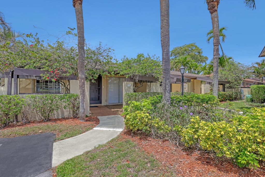 13731 Via Aurora A, Delray Beach, FL 33484