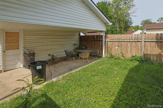 2301 Avon Street, Saginaw, MI 48602