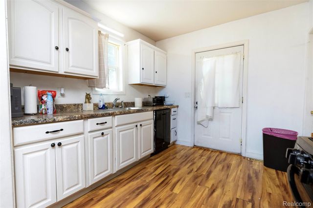 2301 Avon Street, Saginaw, MI 48602