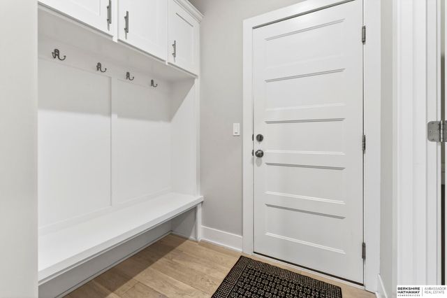 2920 N 185th Avenue, Elkhorn, NE 68022