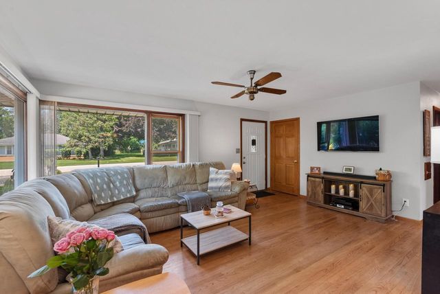 4646 S 36th STREET, Milwaukee, WI 53221