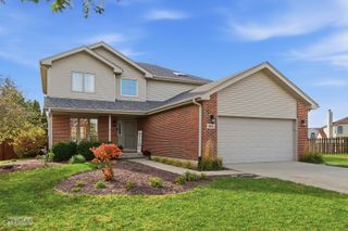 814 Edgewater Drive, Minooka, IL 60447