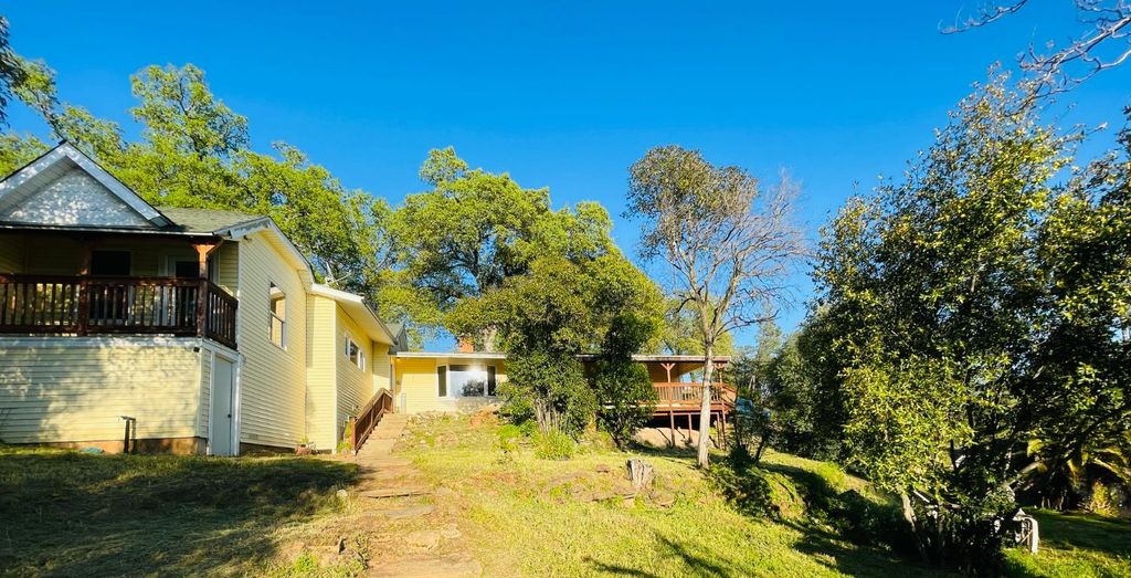 210 S Summit St, Ione, CA 95640