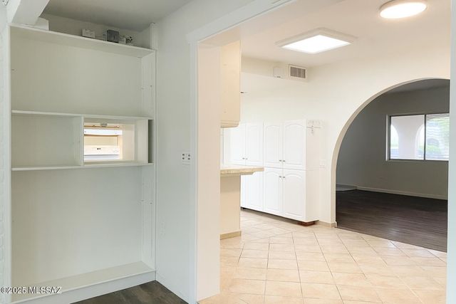 143 E Santa Chalice Drive, Green Valley, AZ 85614