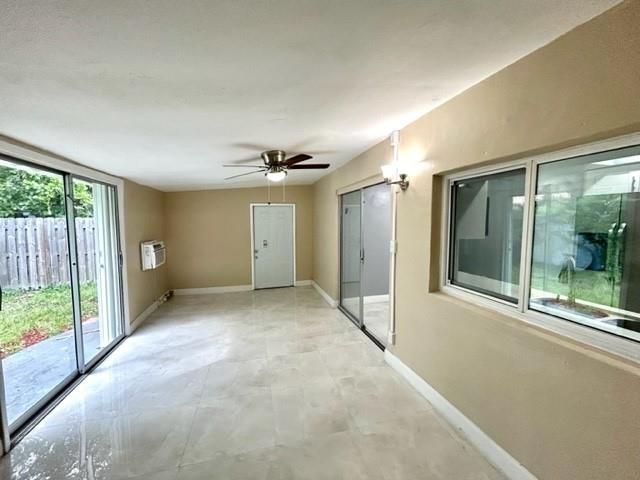 2445 NW 73rd Ave, Sunrise, FL 33313