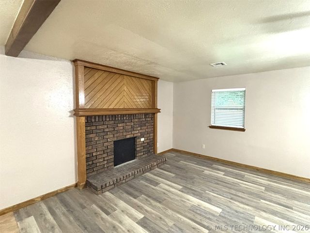 415641 E 1094, Checotah, OK 74426