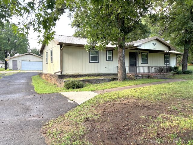 415641 E 1094, Checotah, OK 74426