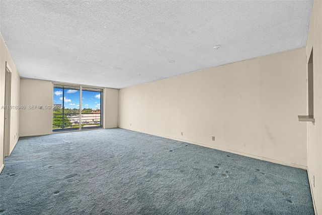 1830 Dixieanna Street 506, Hollywood, FL 33020