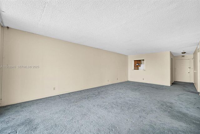 1830 Dixieanna Street 506, Hollywood, FL 33020