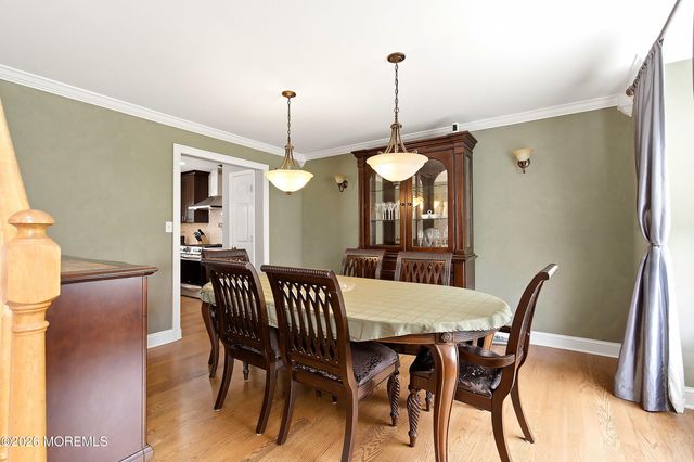 21 Rutgers Drive, Howell, NJ 07731