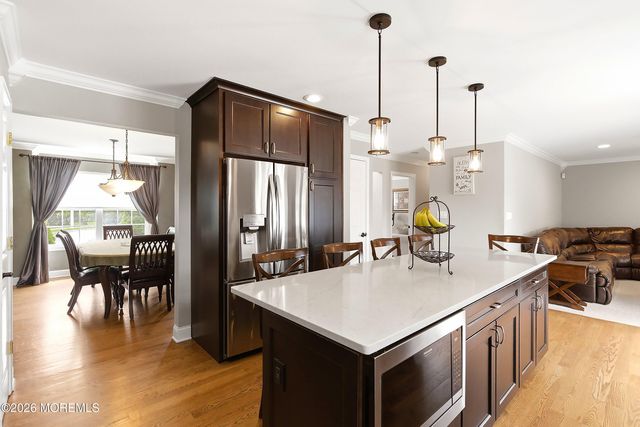 21 Rutgers Drive, Howell, NJ 07731