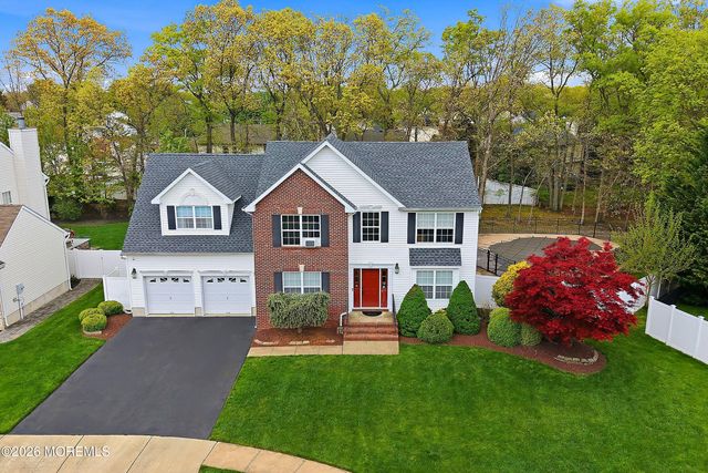 21 Rutgers Drive, Howell, NJ 07731