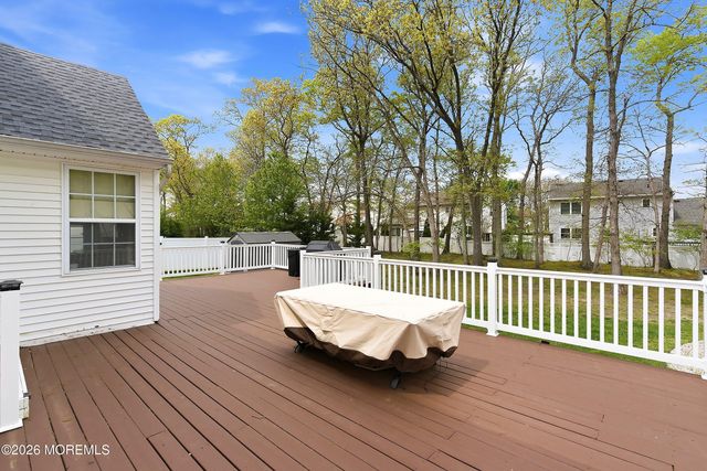 21 Rutgers Drive, Howell, NJ 07731