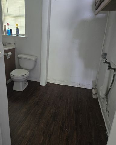 811 Vincent Street, Brownwood, TX 76801
