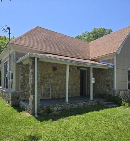 811 Vincent Street, Brownwood, TX 76801