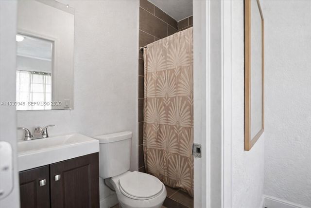 3645 SW 25th Ter, Miami, FL 33133