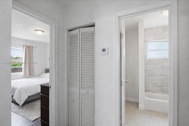 3645 SW 25th Ter, Miami, FL 33133