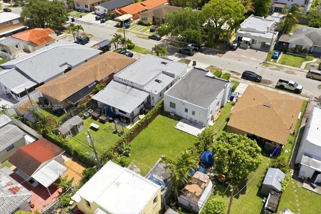 3645 SW 25th Ter, Miami, FL 33133