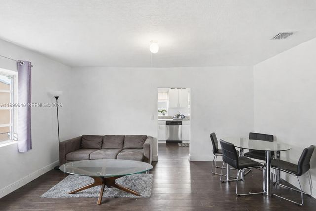 3645 SW 25th Ter, Miami, FL 33133