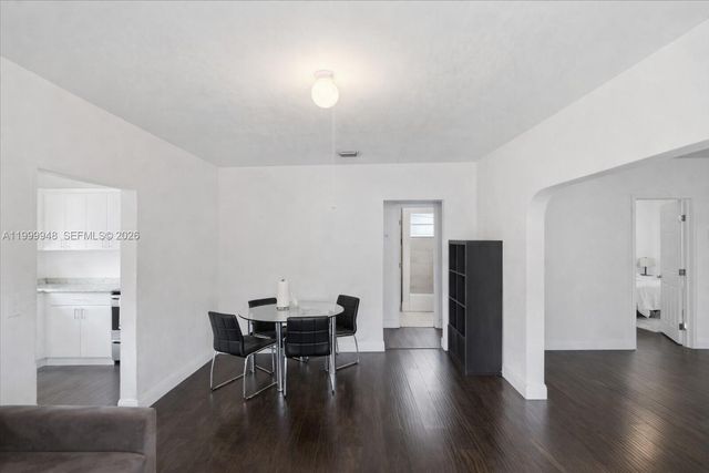 3645 SW 25th Ter, Miami, FL 33133