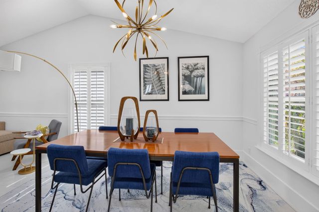 3864 Satin Leaf Court, Delray Beach, FL 33445