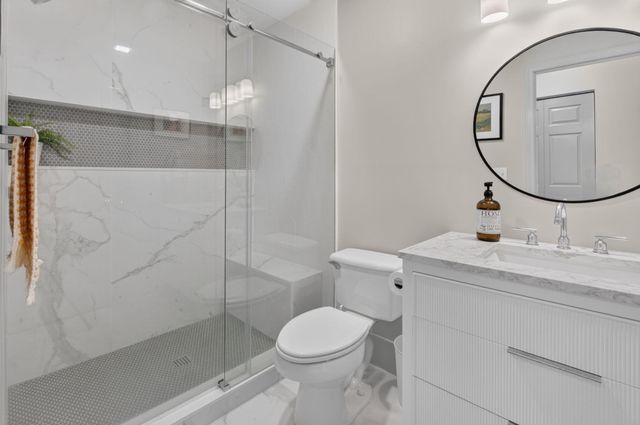 3864 Satin Leaf Court, Delray Beach, FL 33445