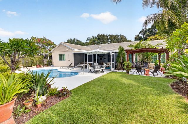 3864 Satin Leaf Court, Delray Beach, FL 33445