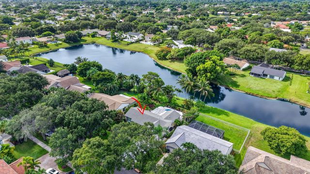 3864 Satin Leaf Court, Delray Beach, FL 33445
